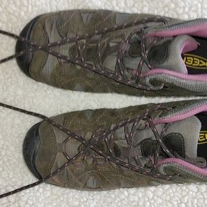 Keen hiking boots, used once.